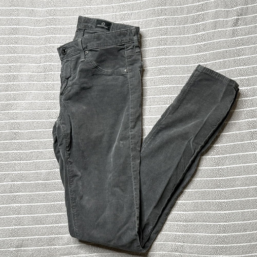 AG women’s baby corduroy skinny jeans “the legging” super skinny Size 26R gray